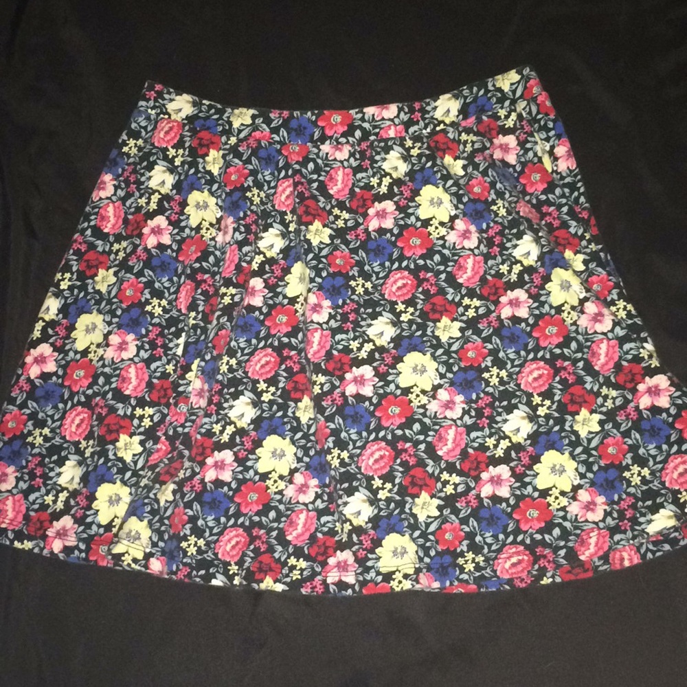 Forever 21 Floral Mini Skirt